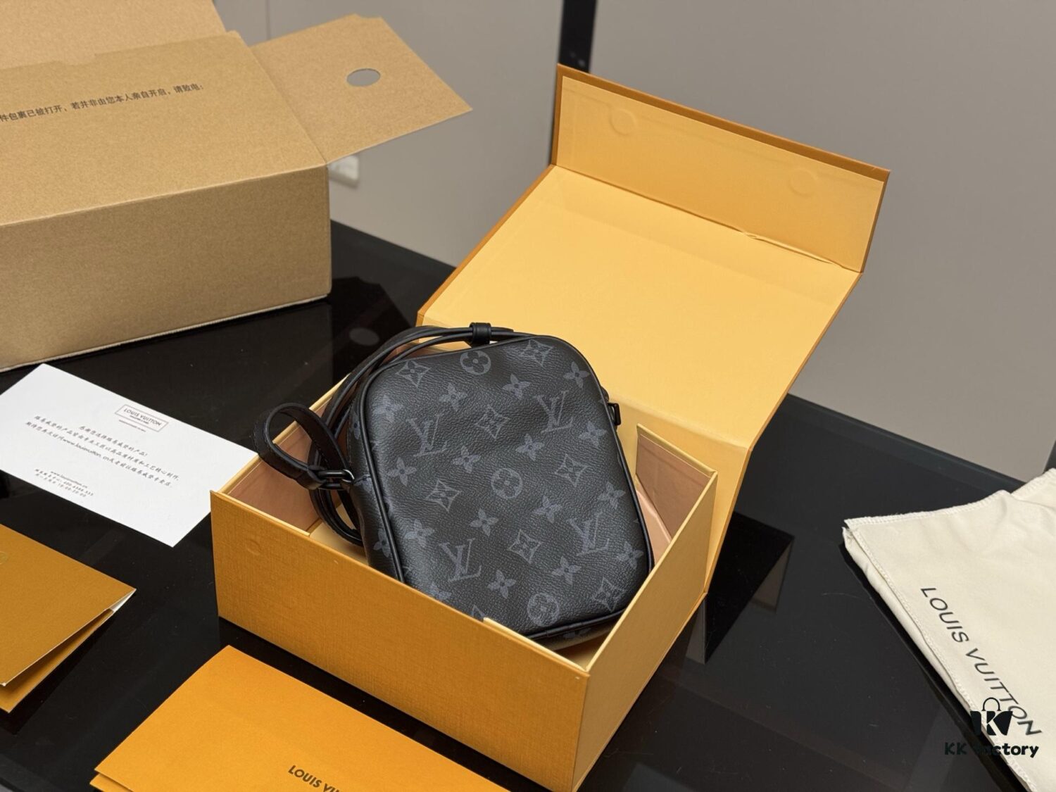 Foldable Box Airplane Box for LV Men's Camera Bag 25ss, God-Level Style!