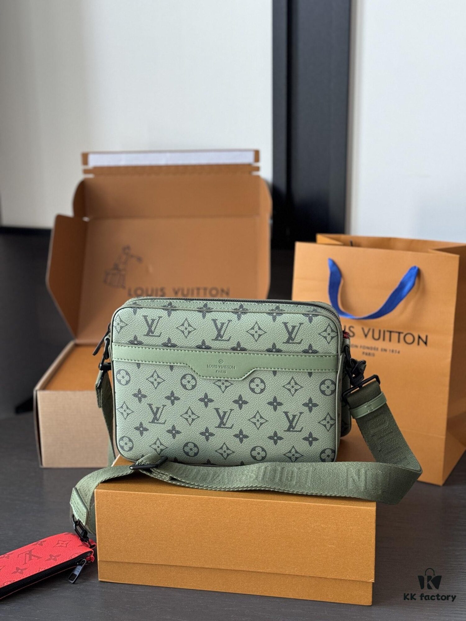 Box Set [Reissue Edition] L Brand Men's Three-Piece Set, Size: 25*18.5cm*7cm