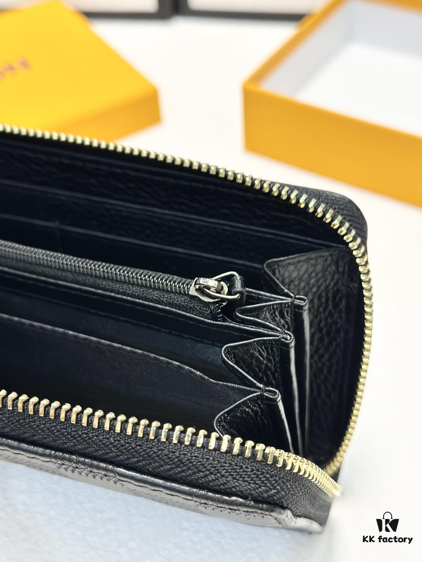 LV New Men's Hand Bag - Black, Size 21x11