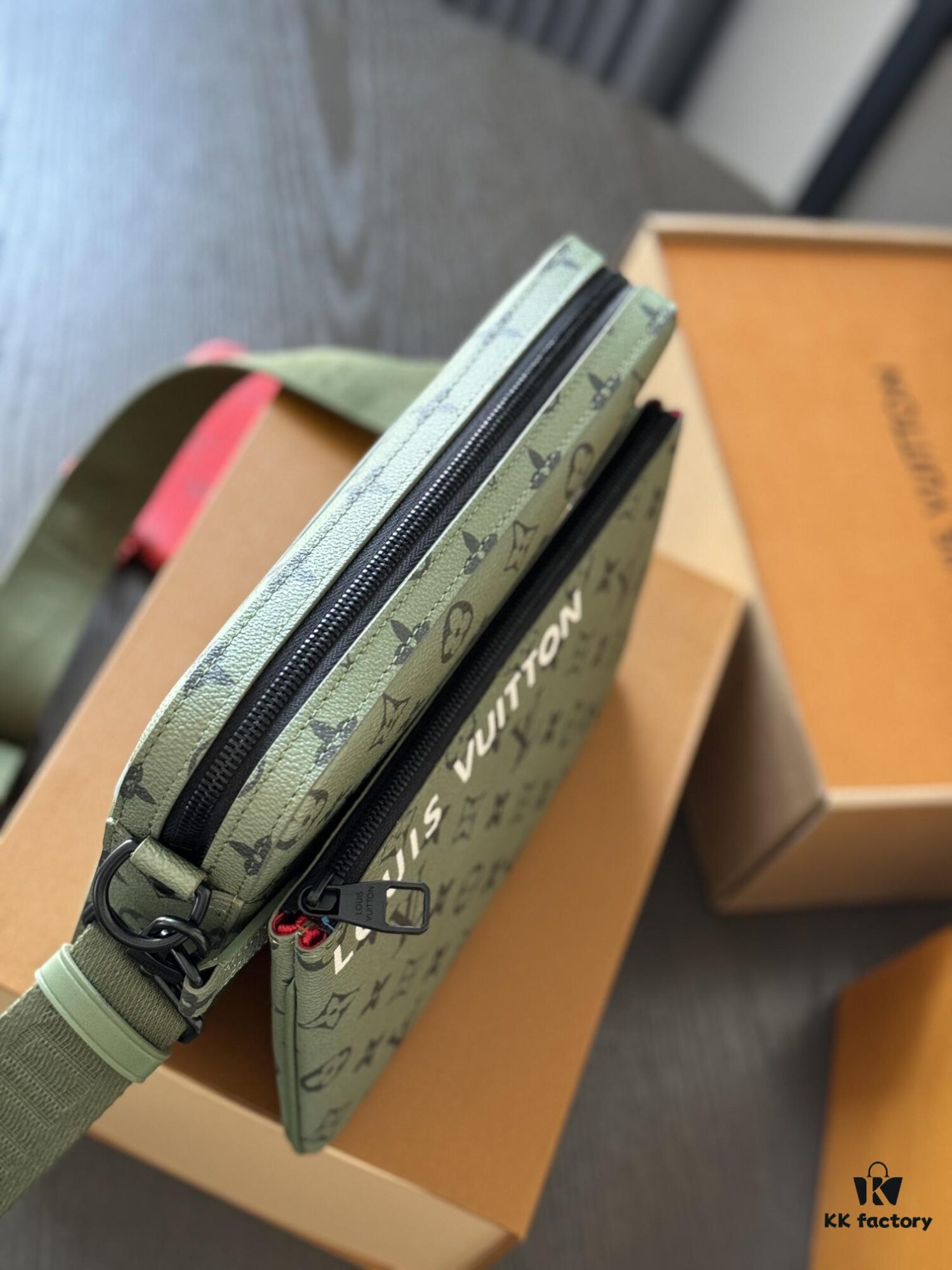 Box Set [Reissue Edition] L Brand Men's Three-Piece Set, Size: 25*18.5cm*7cm