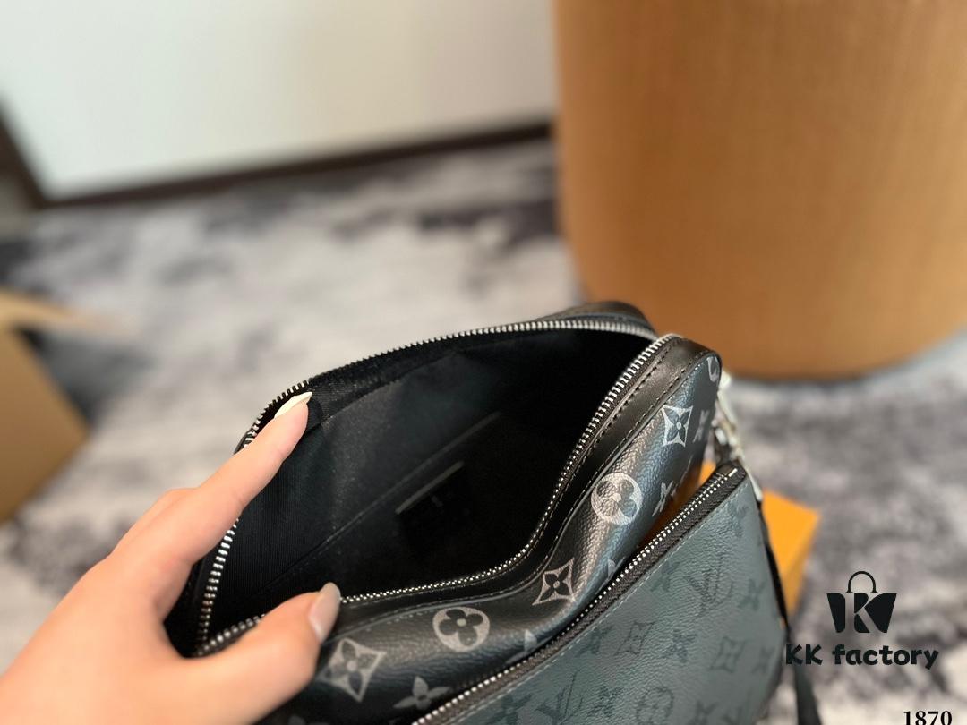 LV Men's Triple Combo Black Warrior Three-Piece Set Trio Messenger Bag