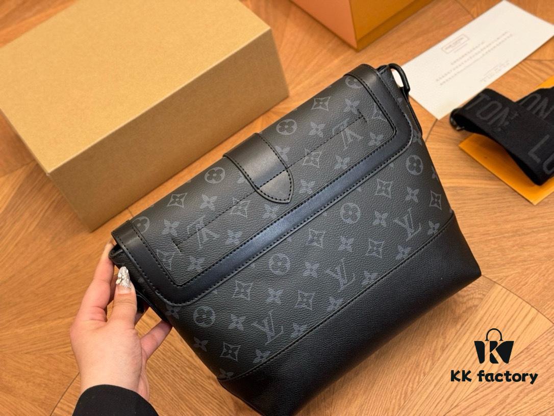 LV Men's Messenger Bag VOYAGER Foldable Box Plane Box Size: 25*22cm
