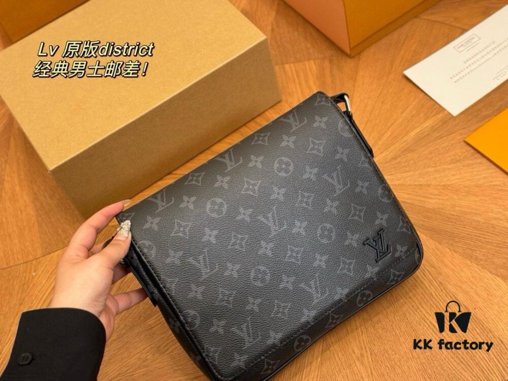 Foldable Plane Box for LV Men's High-Quality and Practical Multi-Wear Bag with Subtle Color Matching