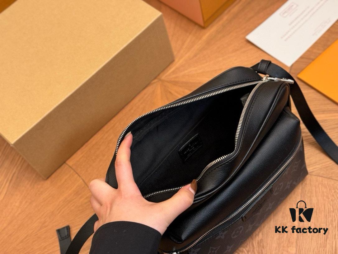 Foldable Box Aircraft Box Custom LV Men's High-Quality First-Layer Leather Crossbody Bag