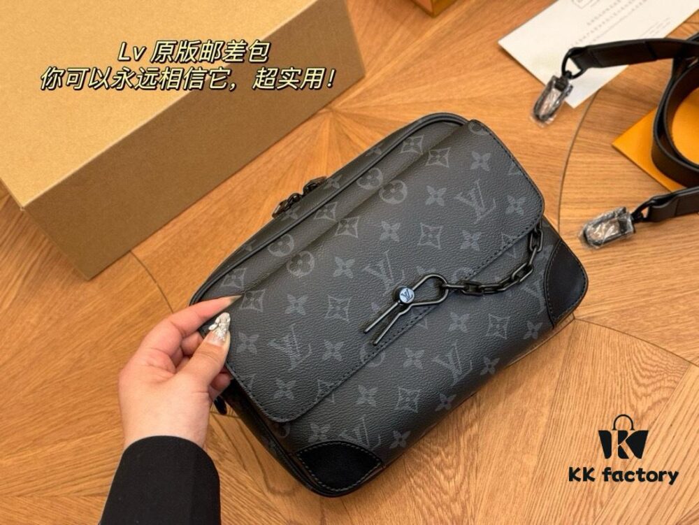 LV Men's Messenger Bag VOYAGER with Foldable Box