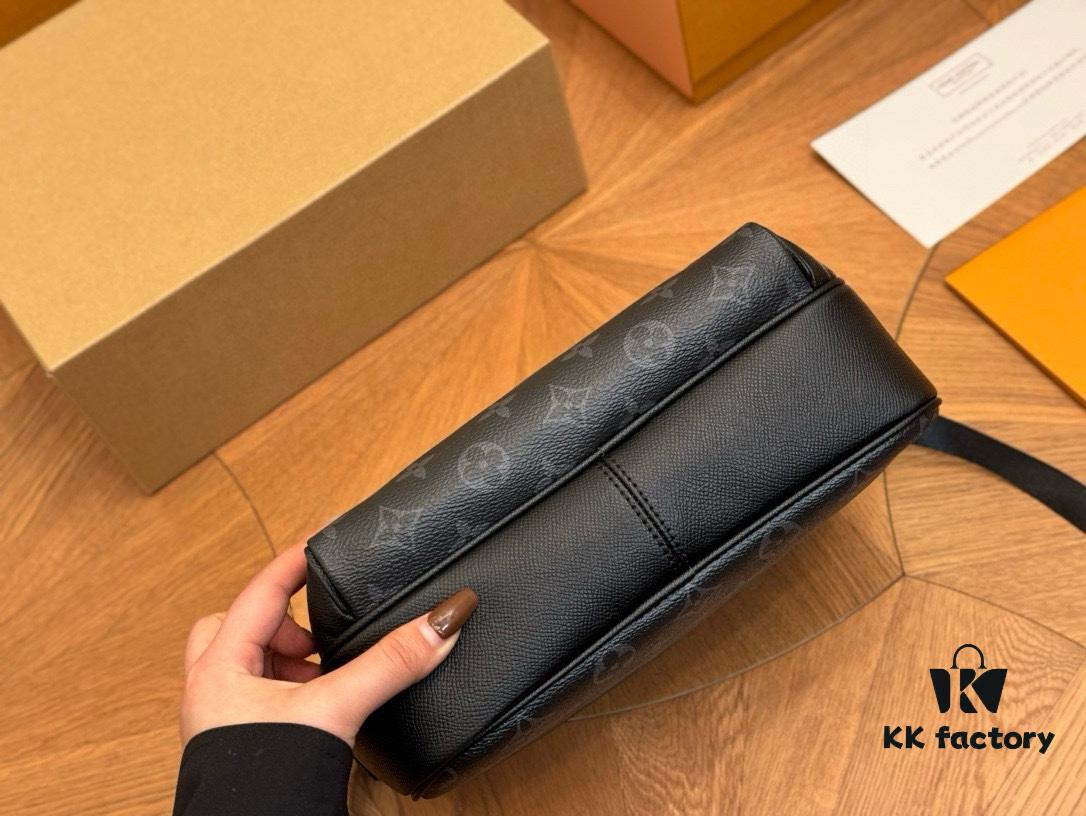 Foldable Box Aircraft Box Custom LV Men's High-Quality First-Layer Leather Crossbody Bag