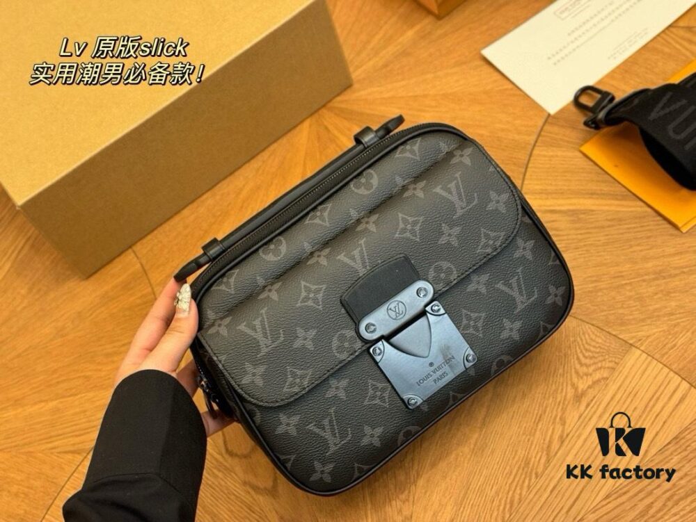 New Men's Messenger Bag with Foldable Aircraft Box Packaging