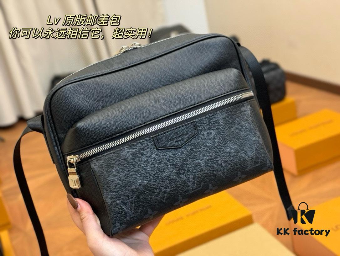 Foldable Box Aircraft Box Custom LV Men's High-Quality First-Layer Leather Crossbody Bag