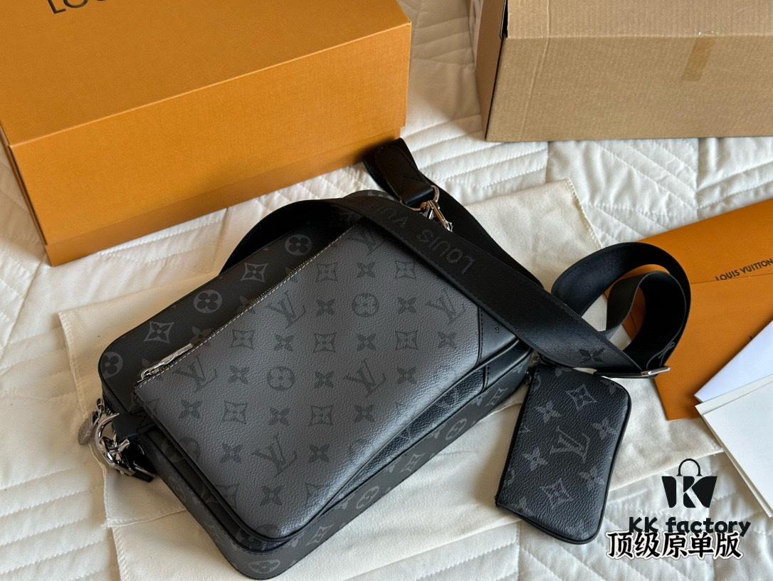 Top Quality Original LV Men's Triple Combo Black Warrior Three-Piece Set Trio Messenger Bag