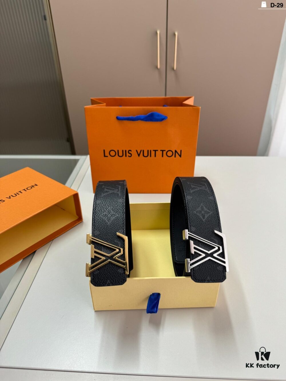LV Leather Belt for Men, Full Set Packaging with Shopping Bag D-29