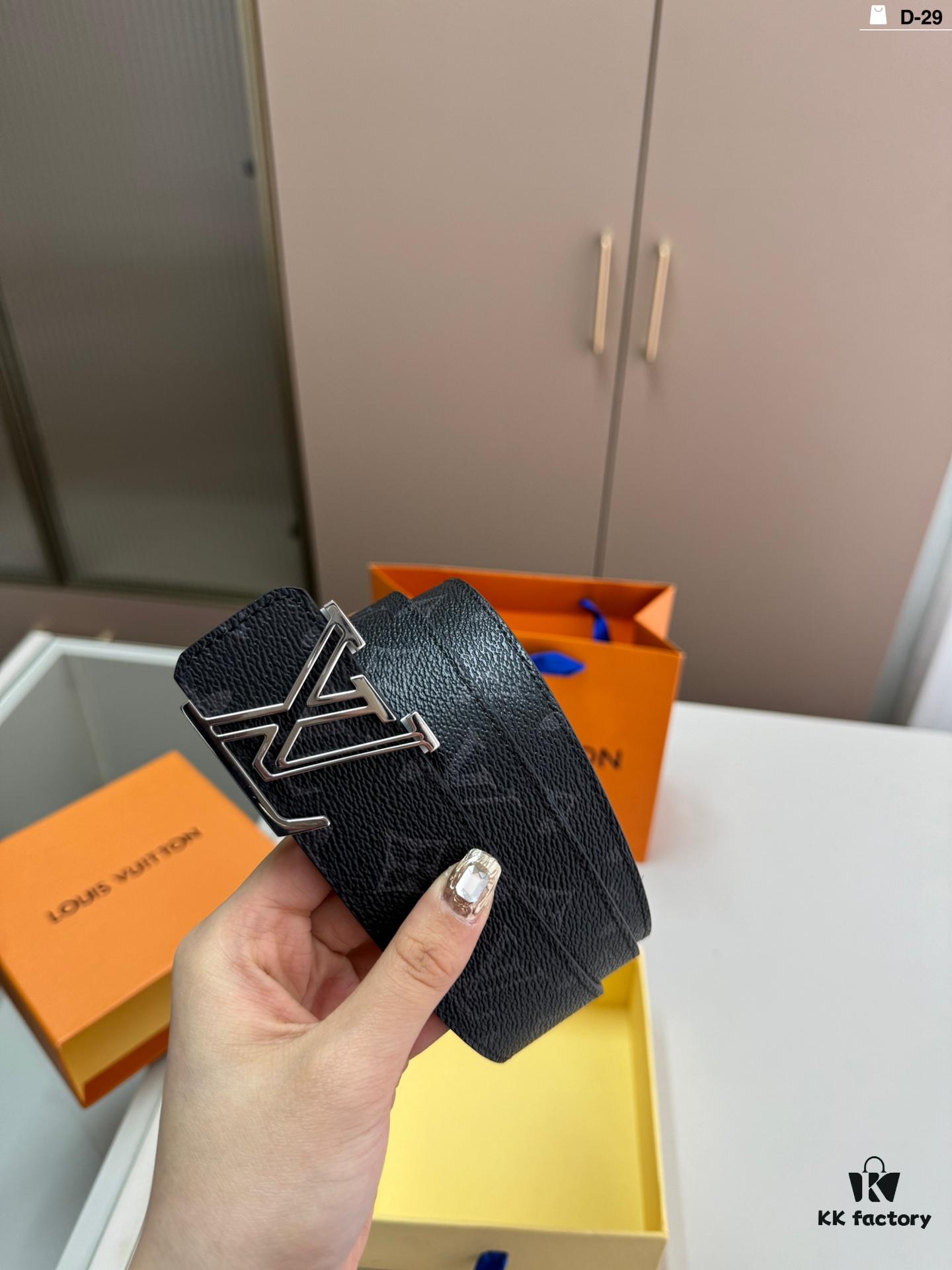 LV Leather Belt for Men, Full Set Packaging with Shopping Bag D-29