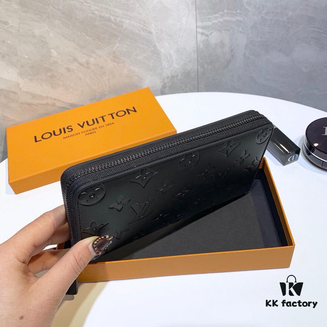 LV New Men's Hand Bag - Black, Size 21x11