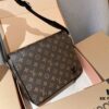 Louis Vuitton District Men's Briefcase Messenger Bag