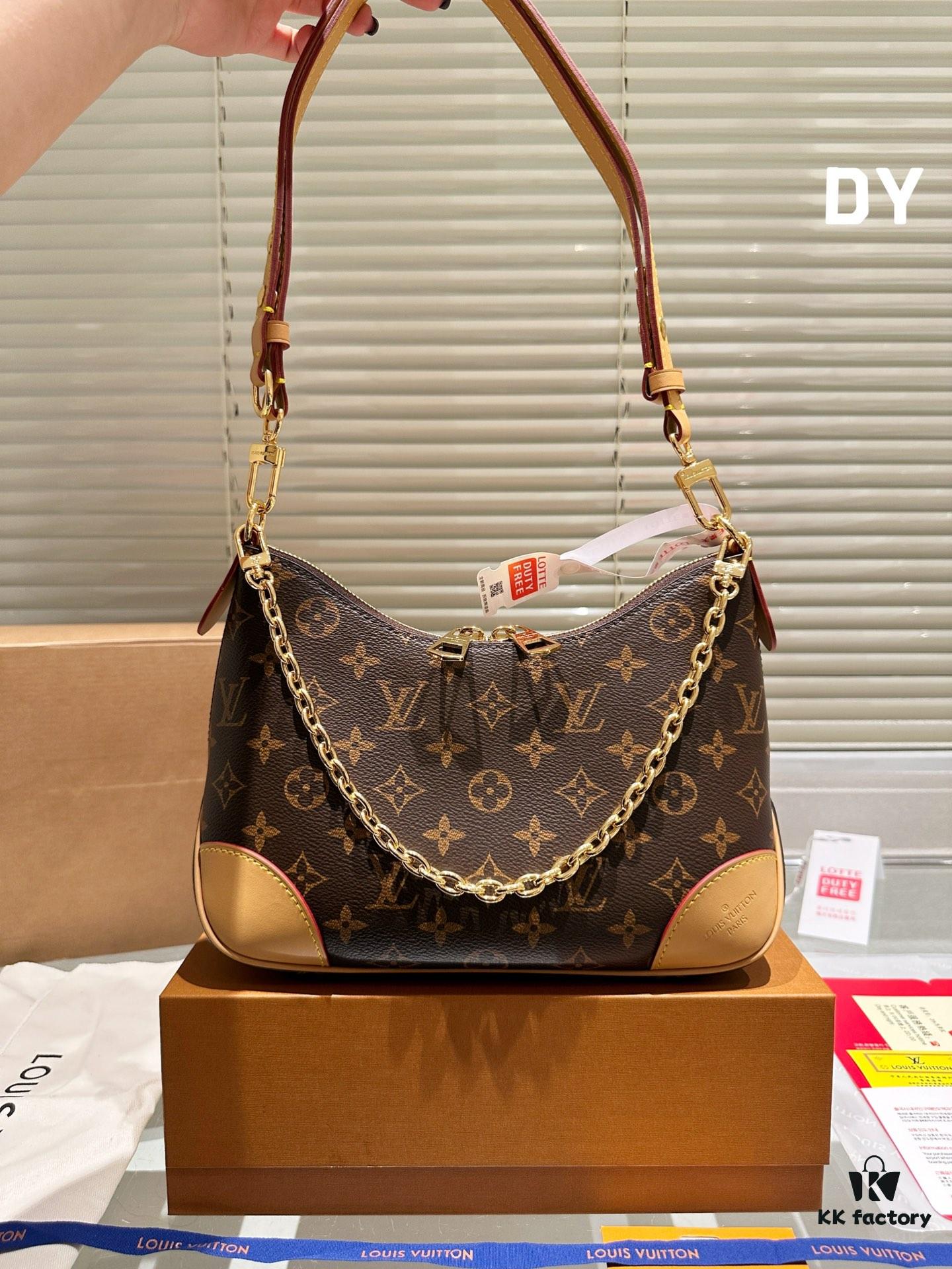 Top Quality Original Single Pure Cowhide Full Steel Hardware LV Boulogne Messenger Bag Croissant Bag