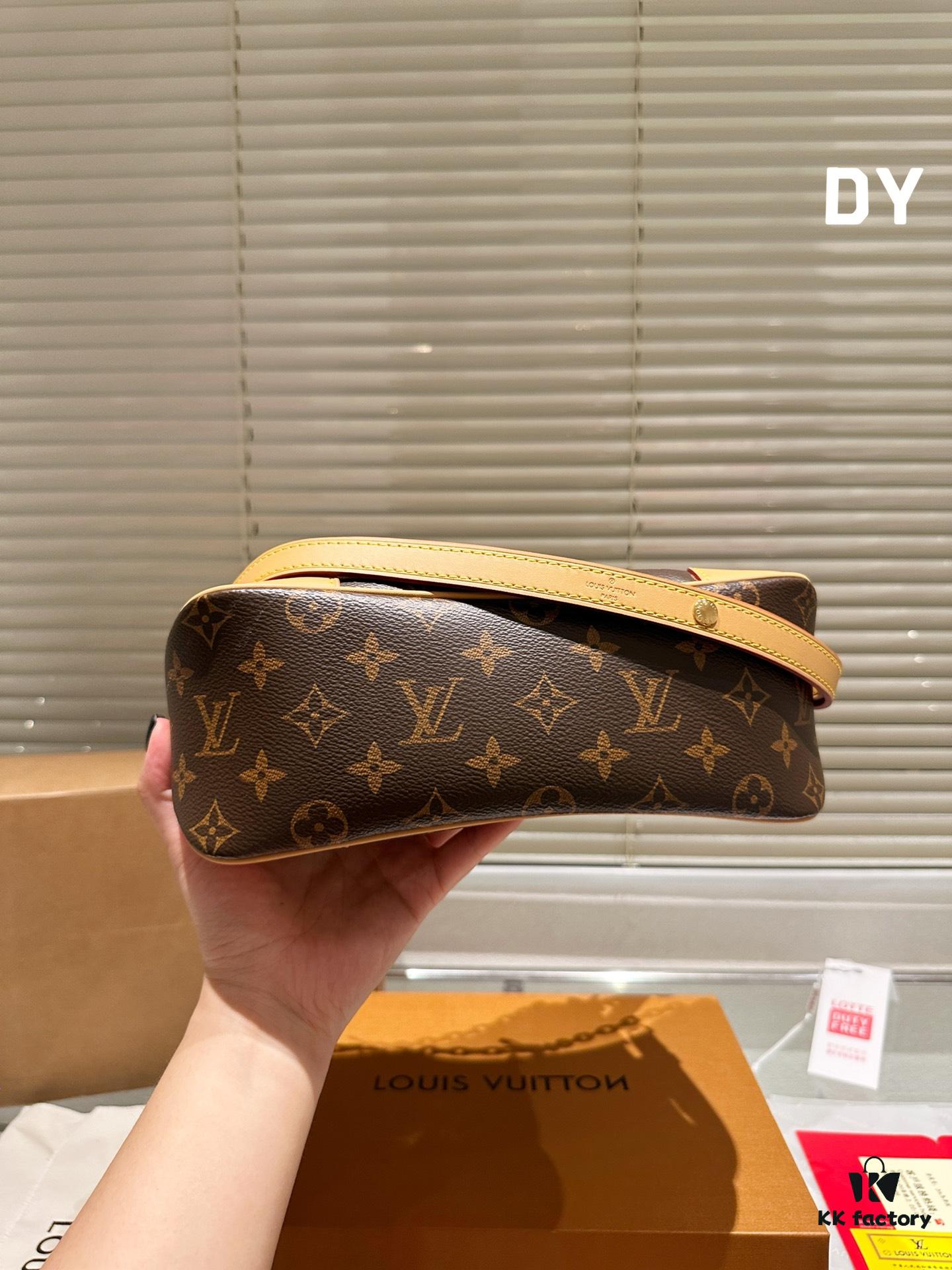 Top Quality Original Single Pure Cowhide Full Steel Hardware LV Boulogne Messenger Bag Croissant Bag