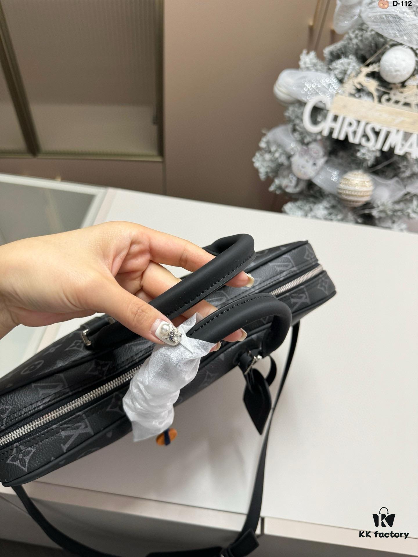 LV Men's Briefcase, Can Be Worn Crossbody or Carried by Hand, Spacious Capacity for Documents and Laptop, Black Classic Style, Extremely Durable Material, Ideal Choice for Business Men, Model D-112, Size 34x7x27 cm, Foldable Box