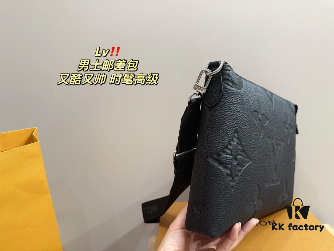 Foldable Box  ️ Size 29.21 Lv Men's Messenger Bag Super Classic and Stylish Surprisingly Versatile, Durable and Exquisite for Daily Wear