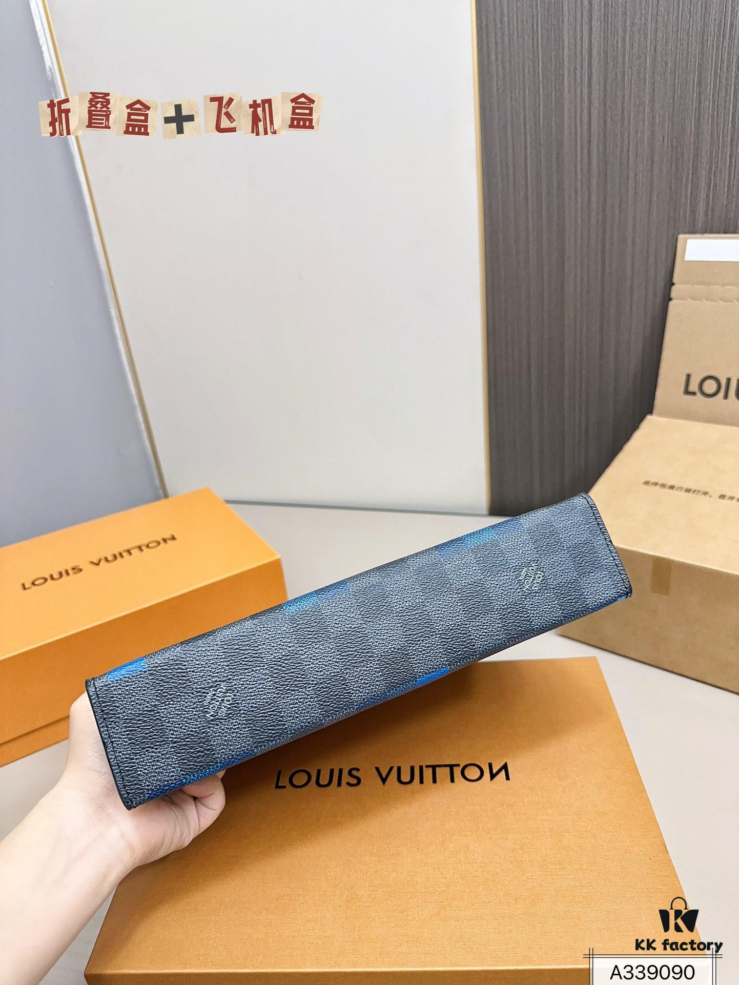 LV Men's Clutch Bag, Full Set Packaging, Dimensions 28 x 22
