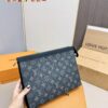 LV Men's Clutch Bag, Full Set Packaging, Dimensions 28 x 22