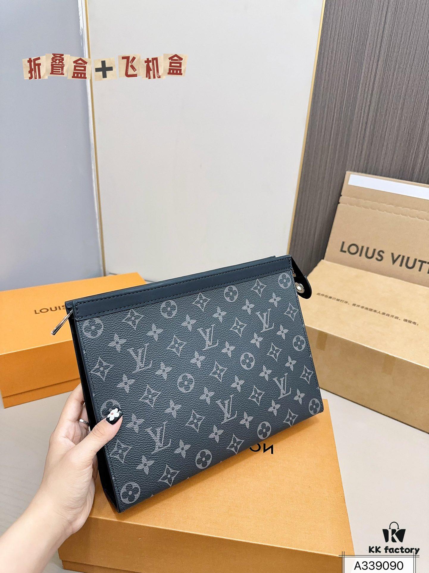 LV Men's Clutch Bag, Full Set Packaging, Dimensions 28 x 22
