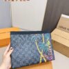 LV Men's Clutch Bag, Full Set Packaging, Dimensions 28 x 22
