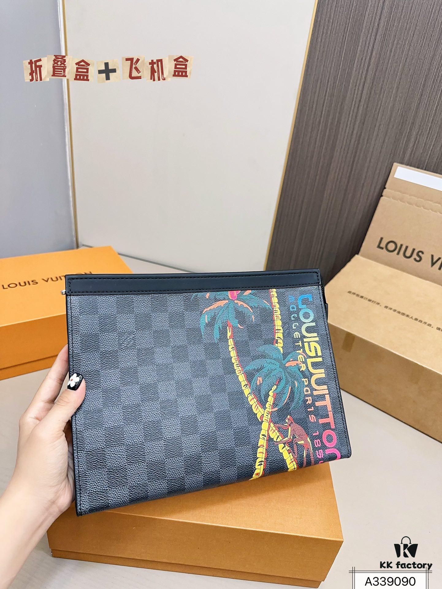 LV Men's Clutch Bag, Full Set Packaging, Dimensions 28 x 22