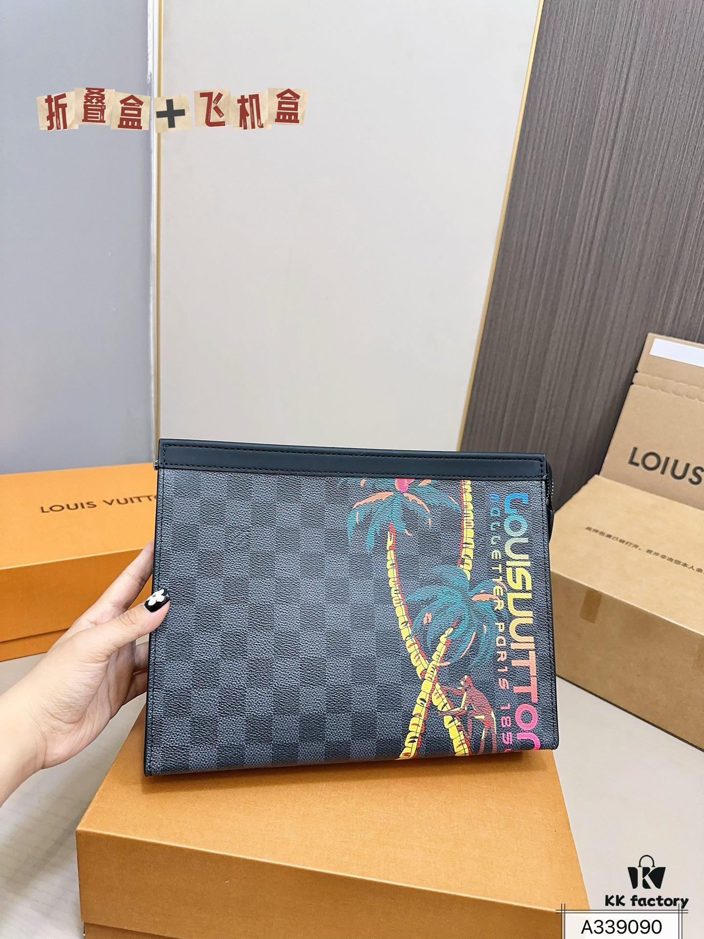 LV Men's Clutch Bag, Full Packaging, Dimensions 28 x 22
