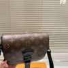 Louis Vuitton Men's Shoulder Bag with Gift Box 🎁
