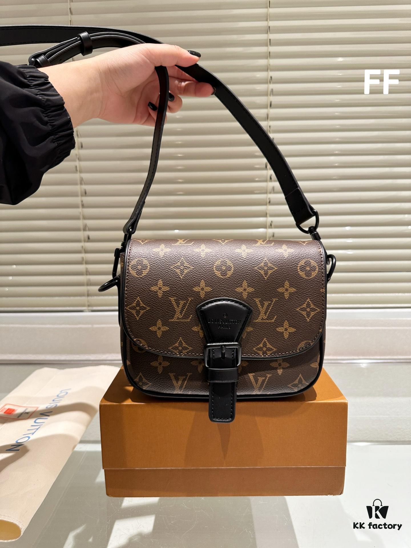 Louis Vuitton Men's Shoulder Bag with Gift Box 🎁