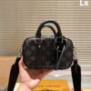 Louis Vuitton Men's Shoulder Bag with Gift Box 🎁
