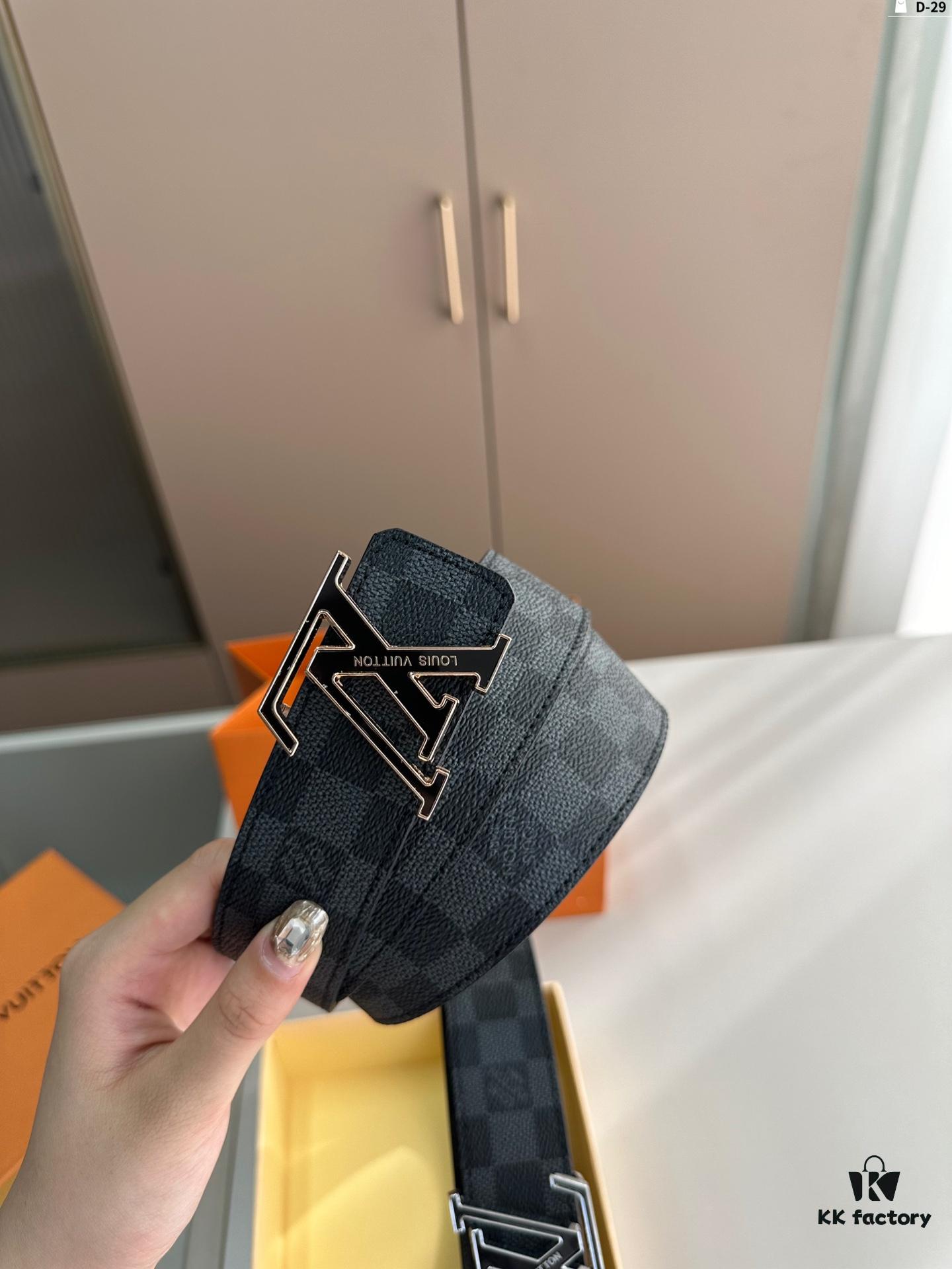 LV Belt Men's Leather Belt D-29 Full Packaging with Tote Bag