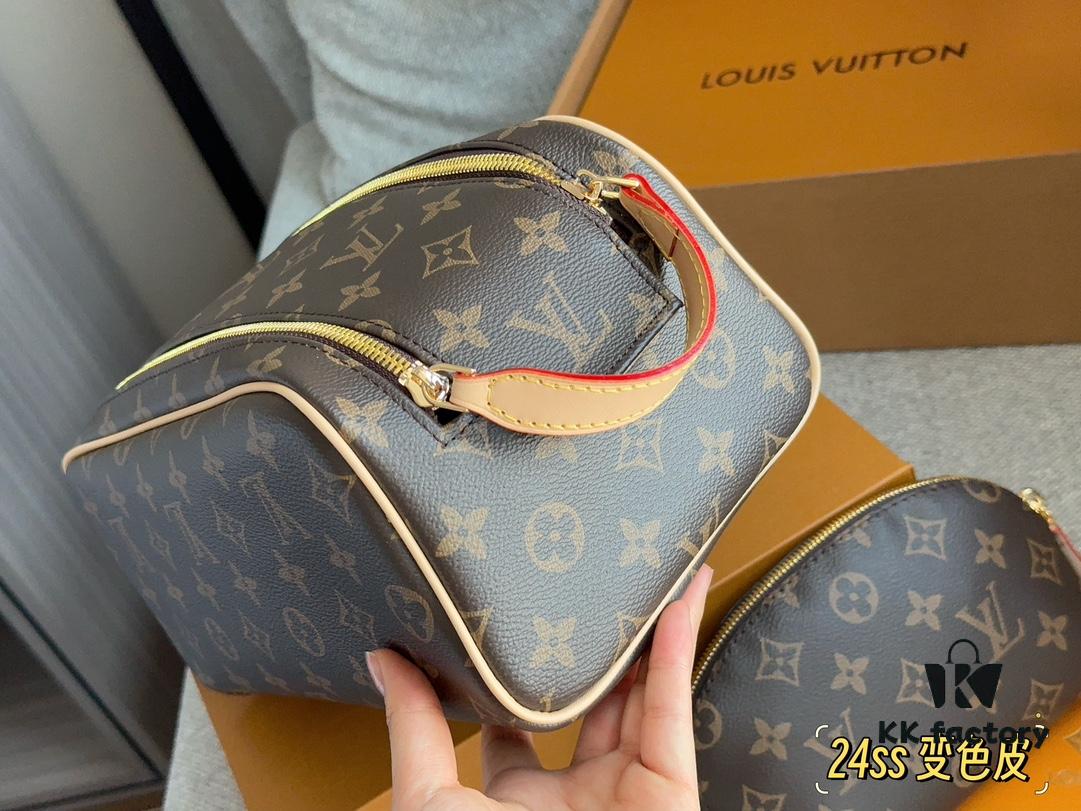 L Brand Makeup Bag, 26*16cm, Double Zipper Toiletry Pouch, Ideal for Travel, Unisex Design