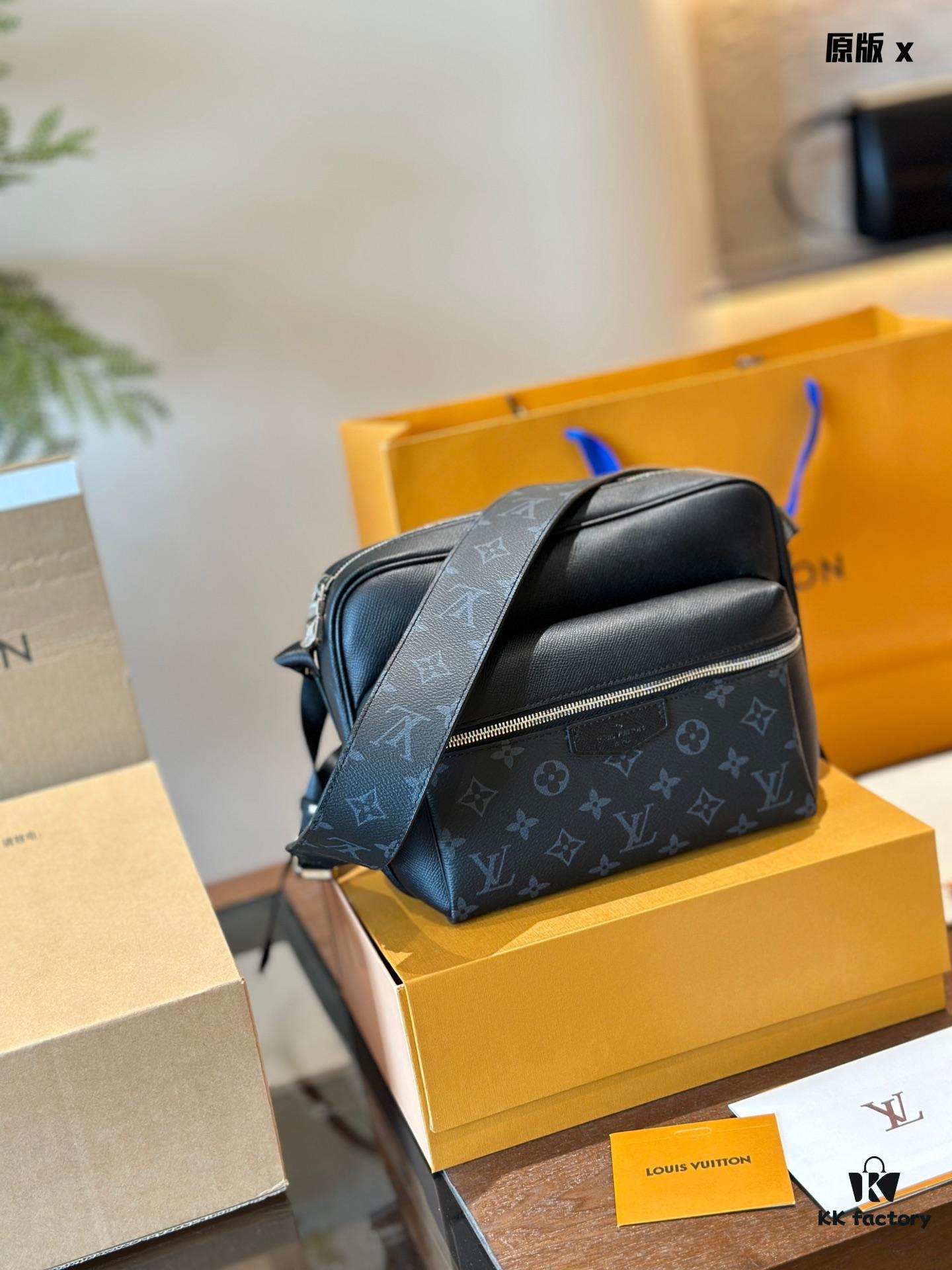 Louis Vuitton Outdoor Messenger Bag