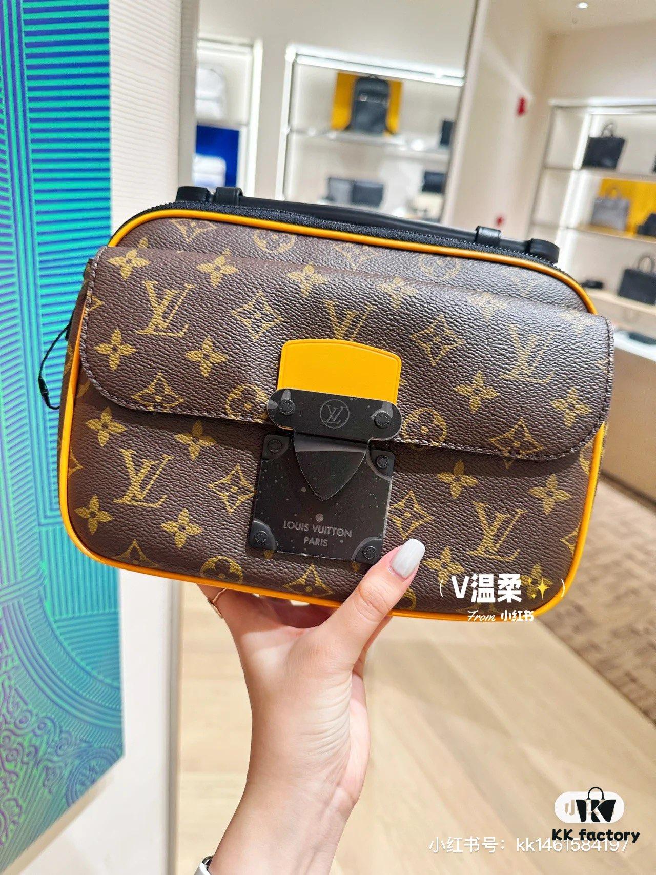 Lvslock Men's Messenger Bag Unboxing Real Shot - Superb Quality, Classic and Versatile with Large Practical Capacity