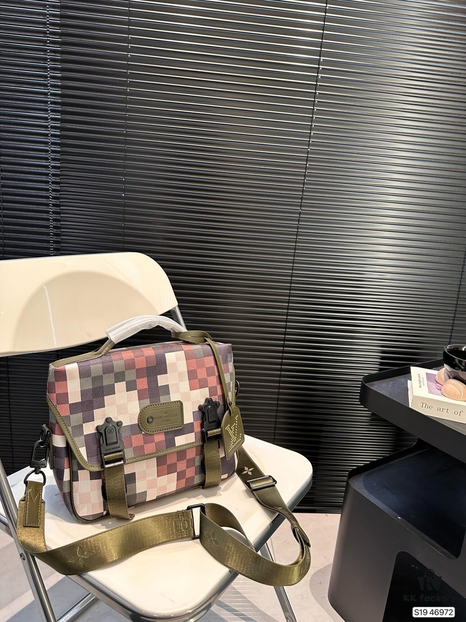 Louis Vuitton Men's Messenger Bag