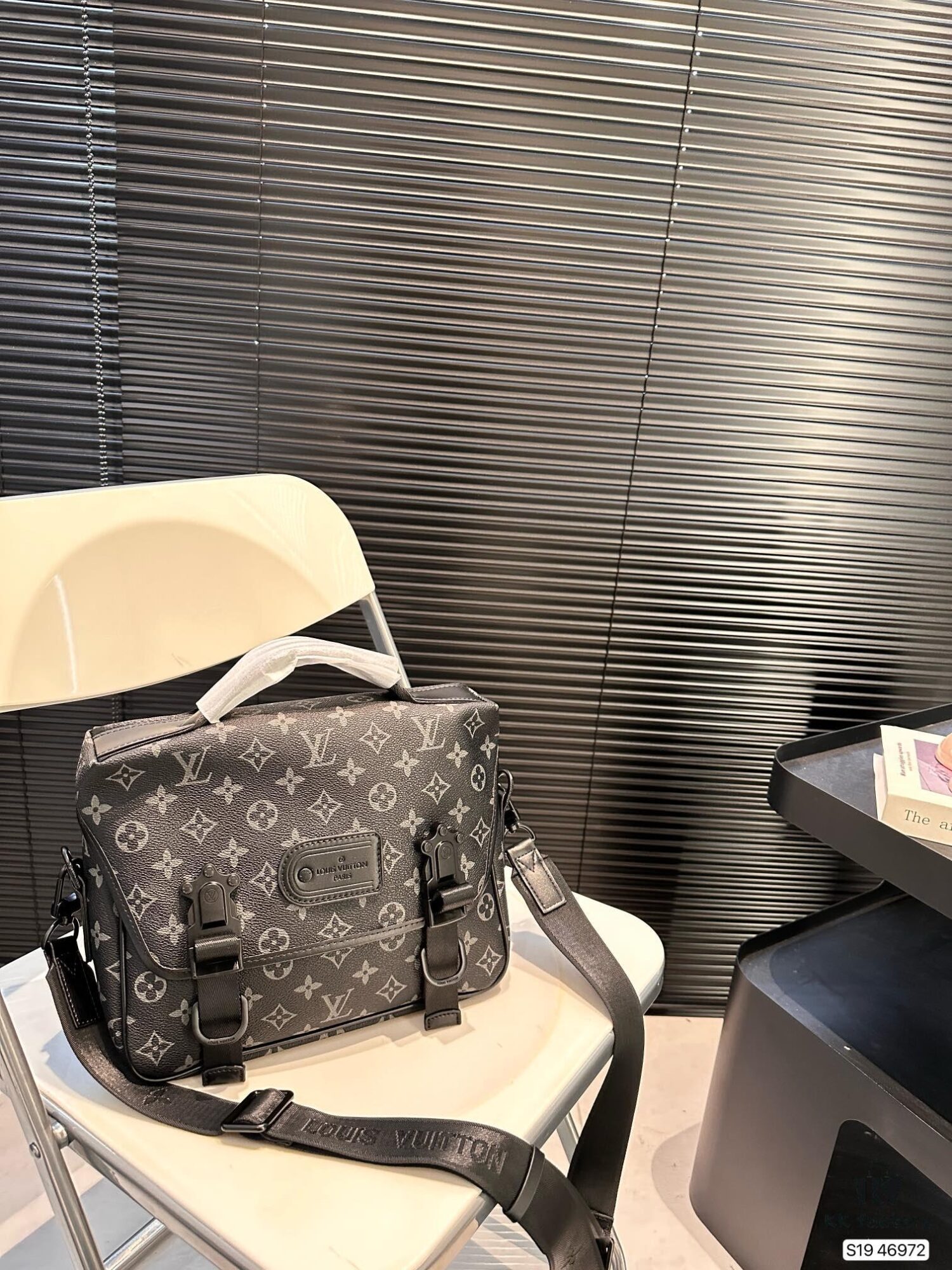 Louis Vuitton Men's Messenger Bag