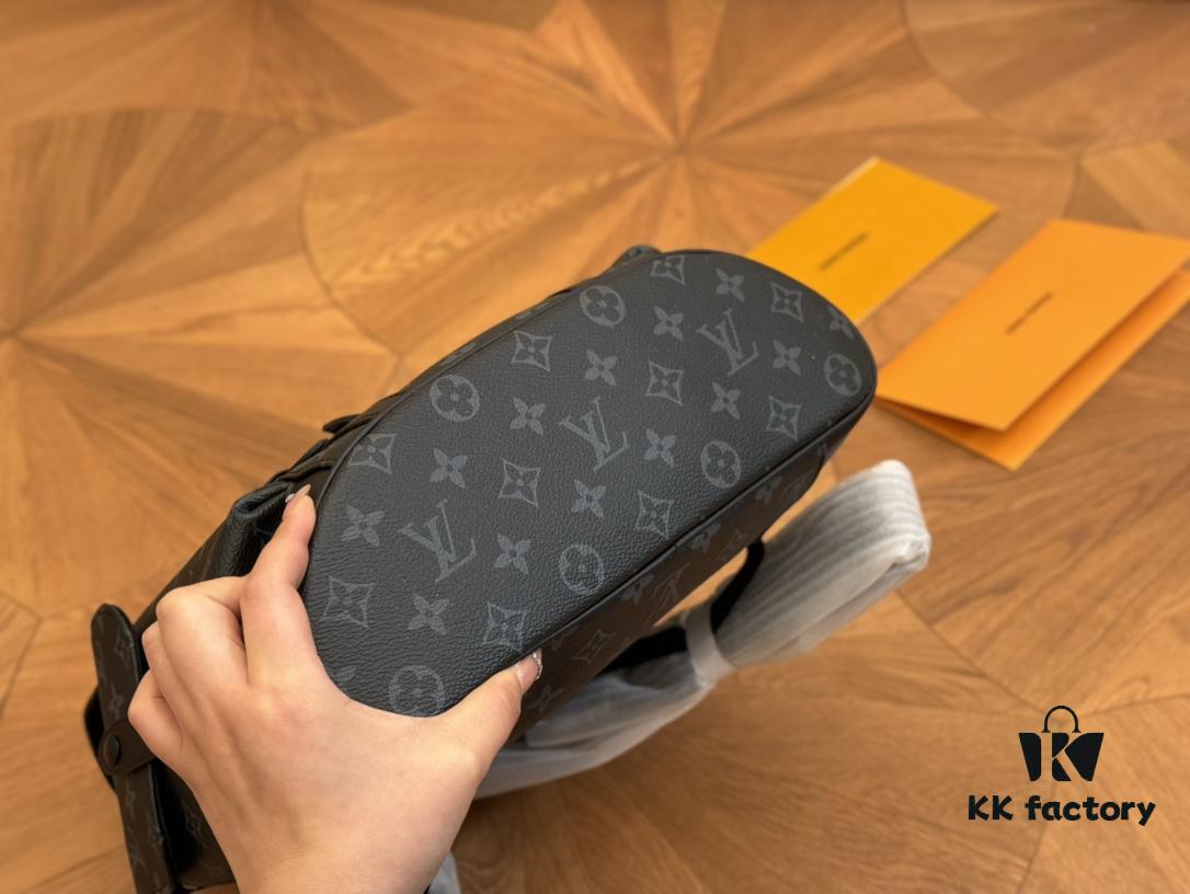 Original Small Size LV Men's Backpack