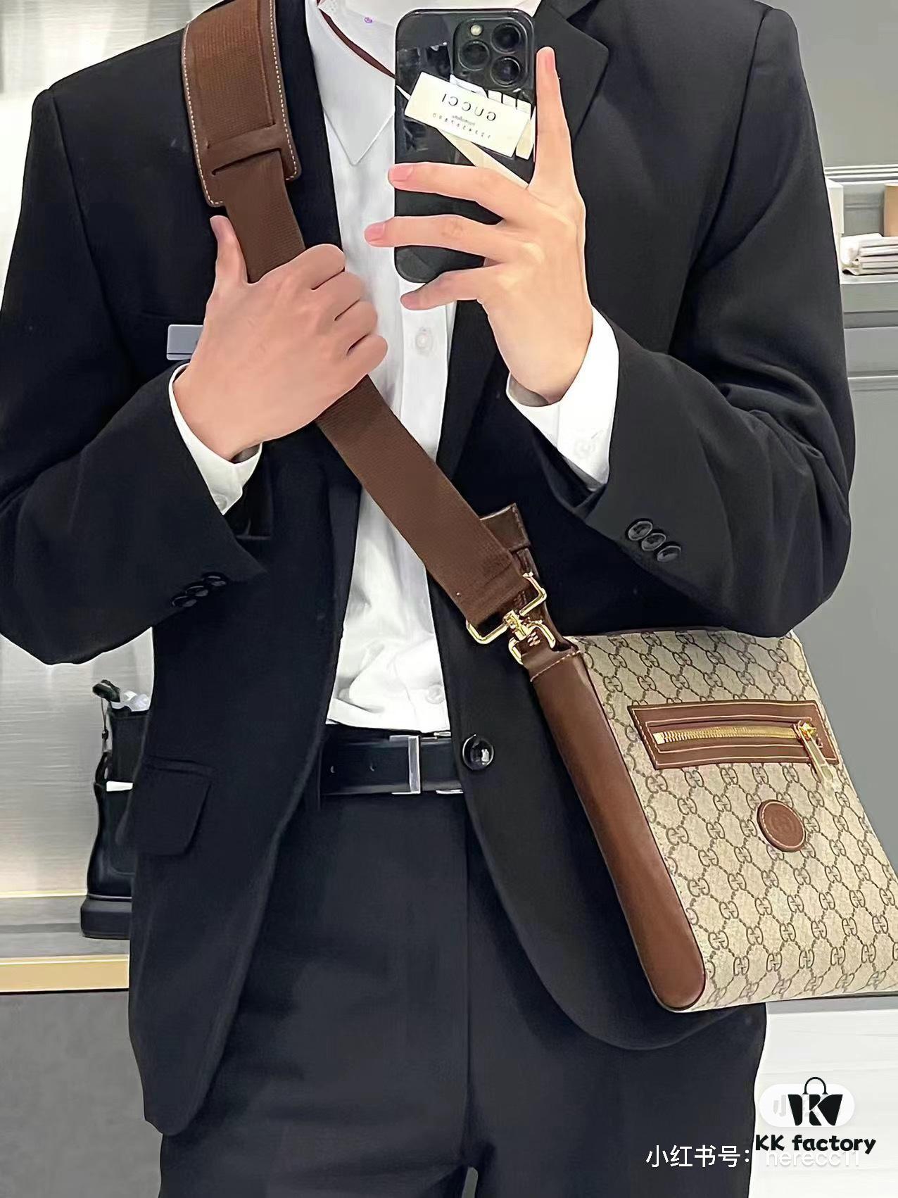 G Brand New Men's Leather Vintage Messenger Bag