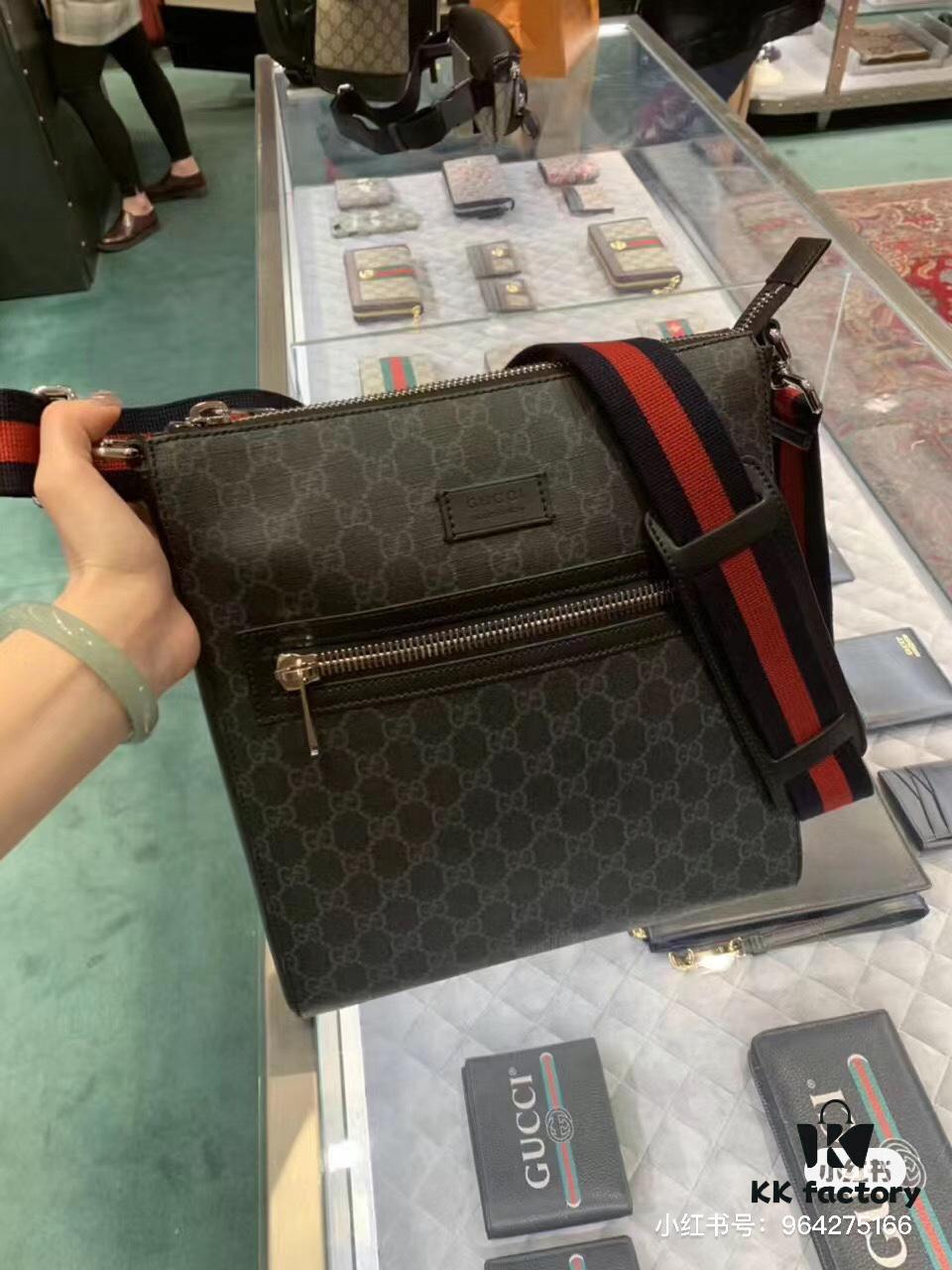 G Brand New Men's Leather Vintage Messenger Bag