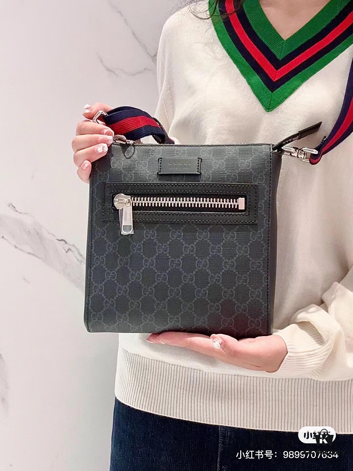 G Brand New Men's Leather Vintage Messenger Bag