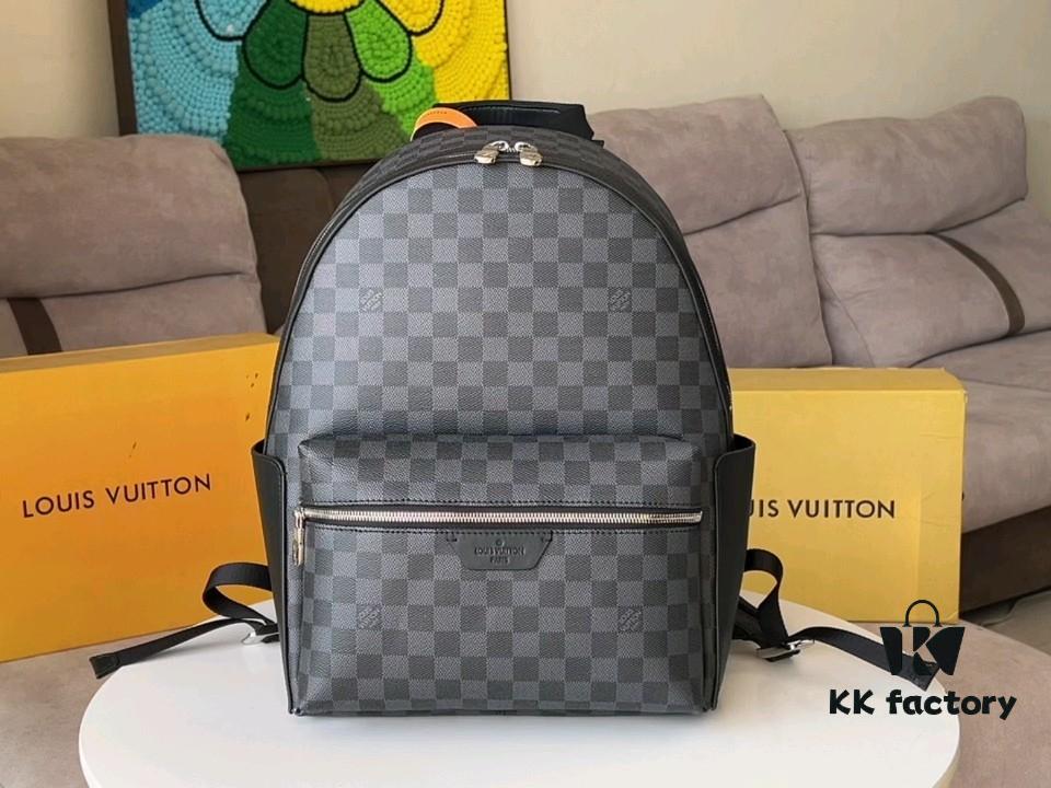 Original Leather DISCOVERY Backpack M22558 Black Flower Vintage Pattern