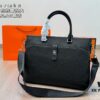 Hermès Men's Briefcase - Versatile Crossbody or Handheld Design with Spacious Interior