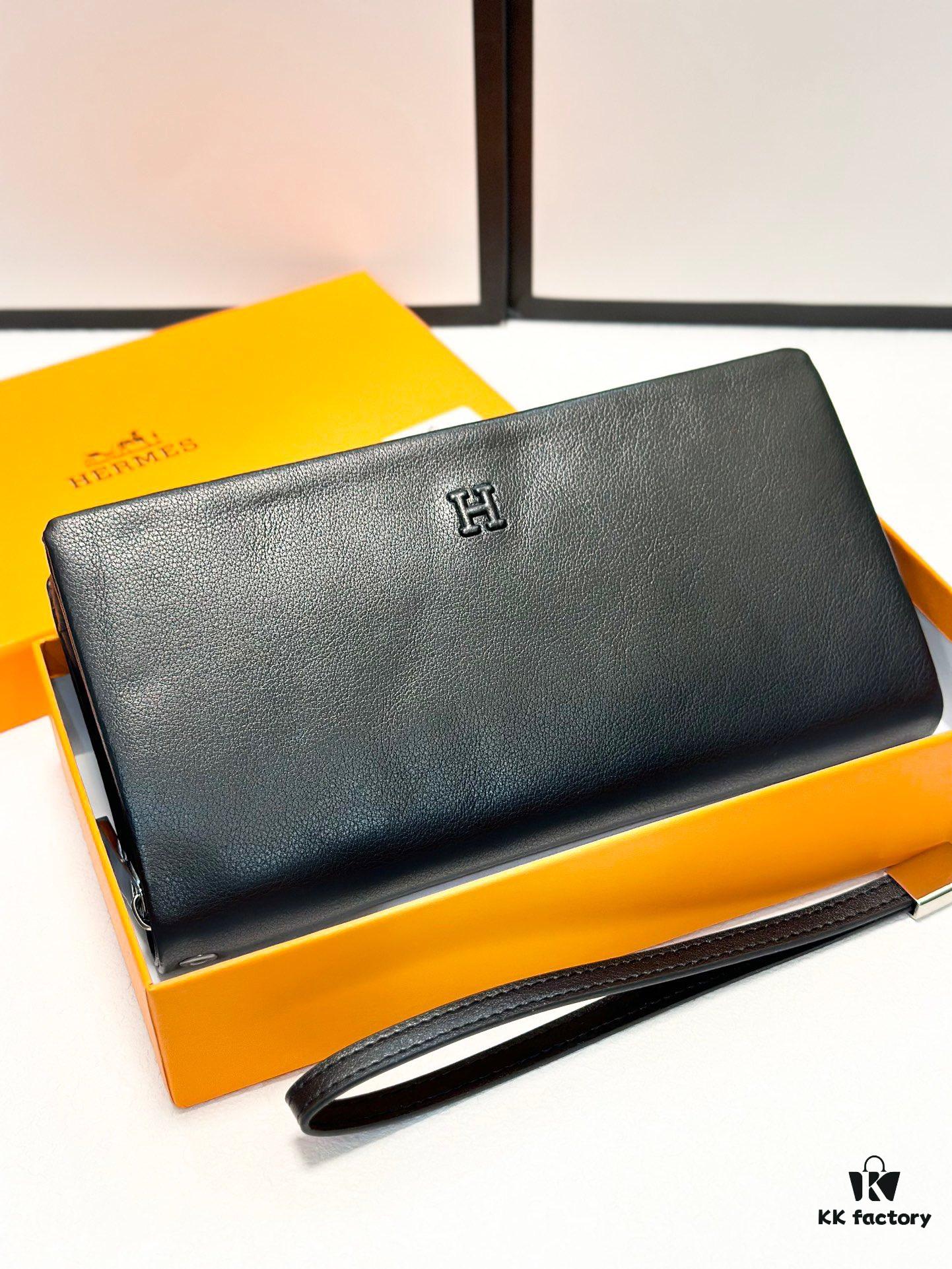 Hermès Black Leather Handheld Clutch Bag 21x10 Model 90095