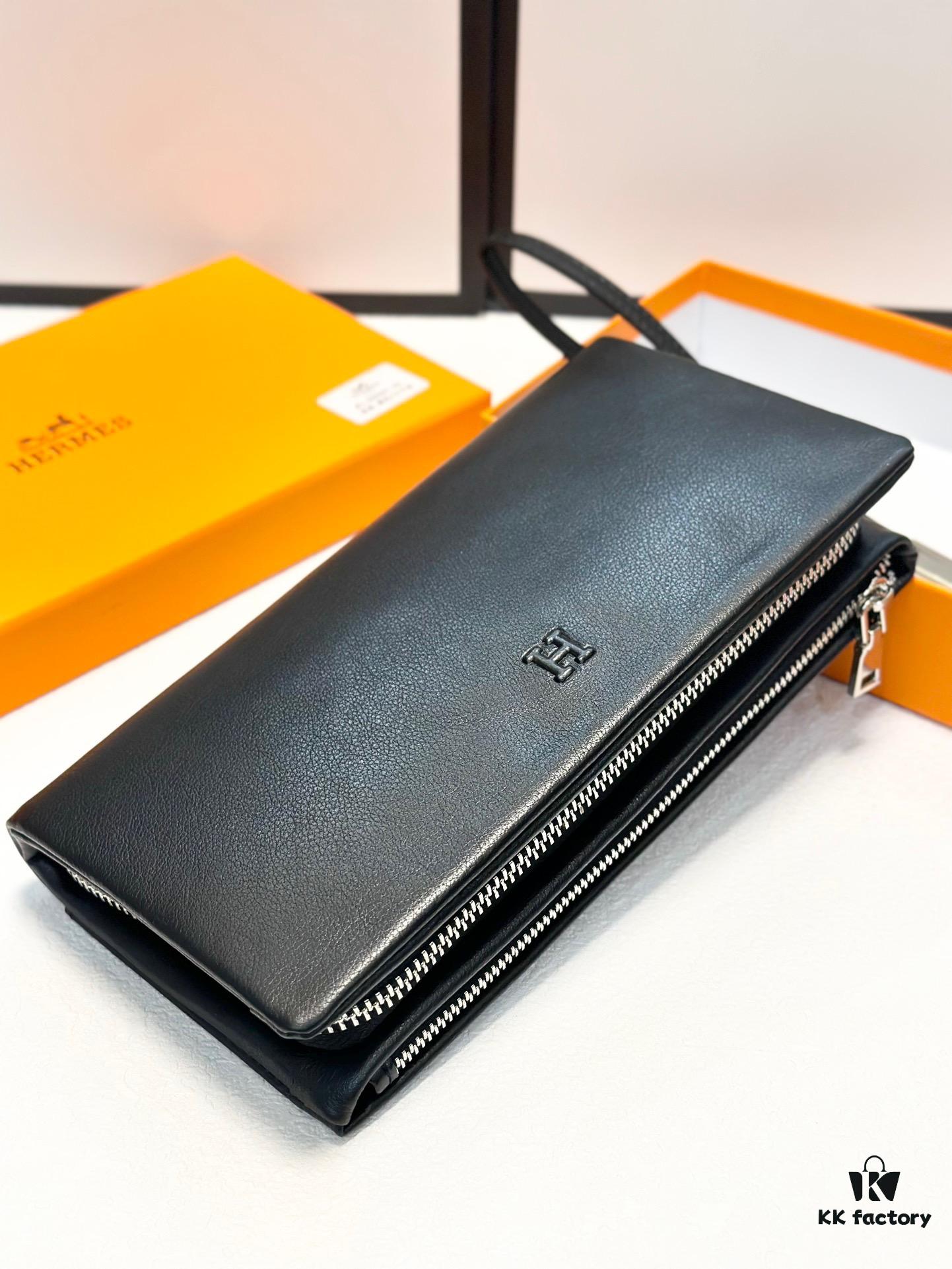 Hermès Black Leather Handheld Clutch Bag 21x10 Model 90095