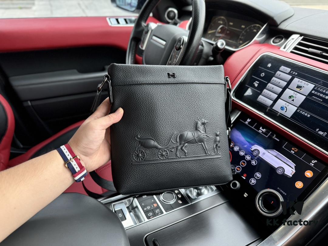 High-End Release! Latest Hermès Alpha Messenger Bag in Gradient Finish