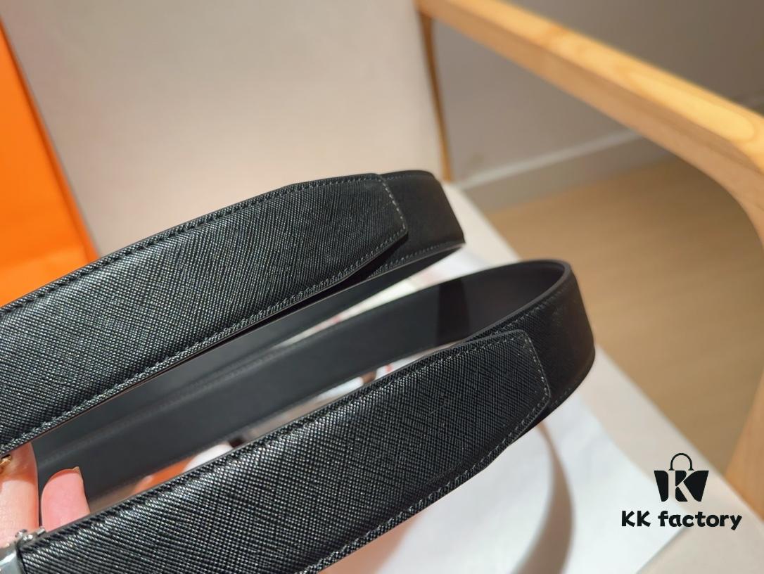 Hermès Men's Leather Belt in Cowhide, 3.5 cm Width