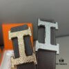 Hermès Men's Classic Leather Belt in Cowhide - Two Colors Available with High-Quality Alloy Buckle