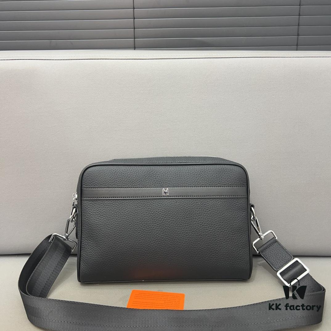 Hermès Men's Calfskin Shoulder Crossbody Bag, 27 x 18 cm