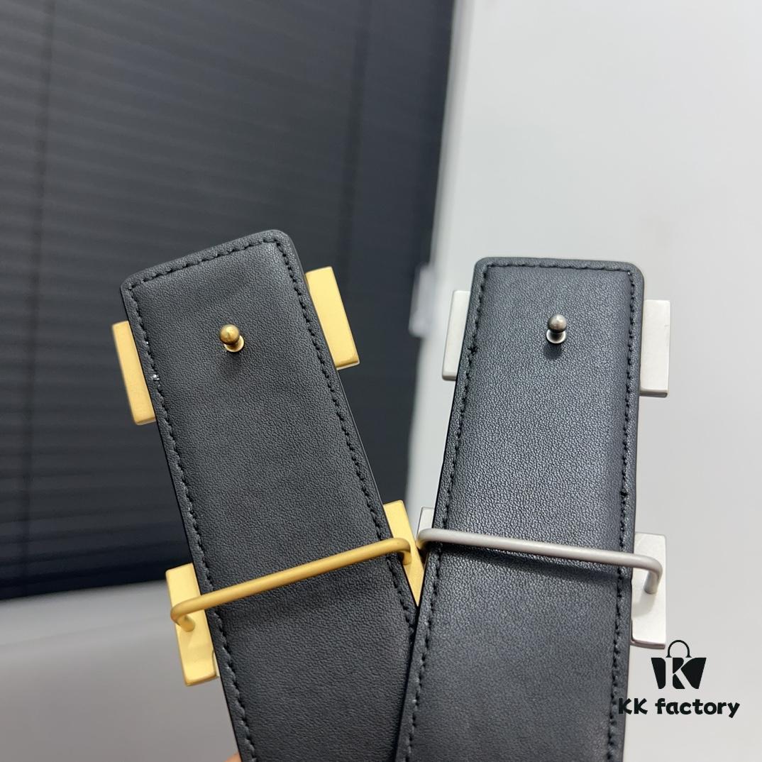 Hermès Men's Leather Belt with Steel Buckle and Printed Eyelets, Classic Design, Two Colors Available