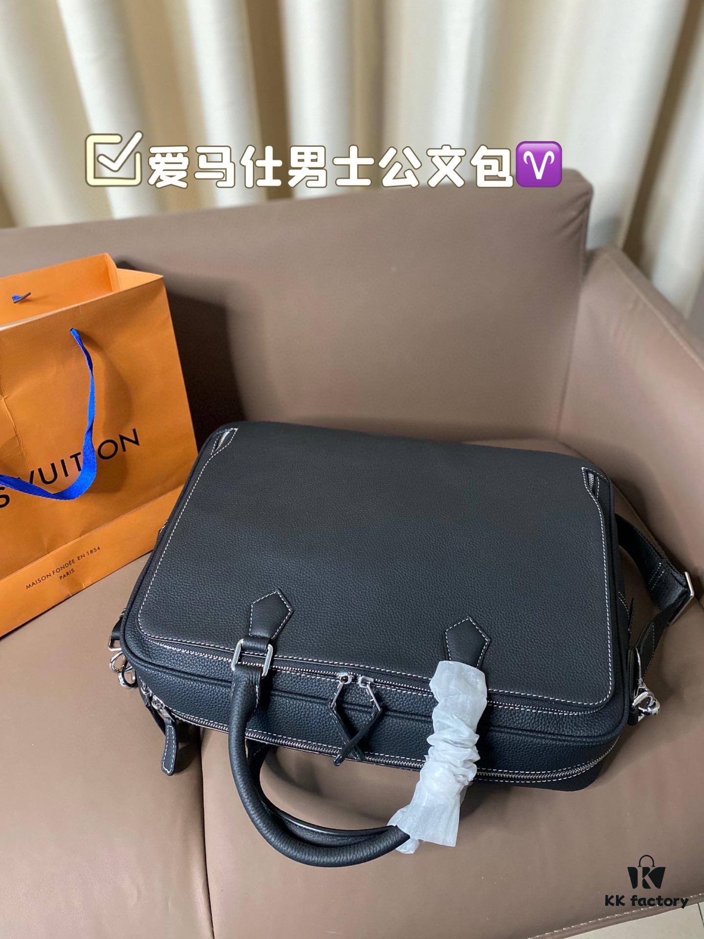 Hermes Men's Briefcase Size 39.28